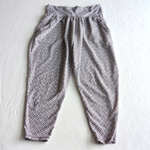 Prana Pull Up Stretchy Buddha Harem Cropped Pant Diamond Print Women's Size XS - Picture 1 of 8